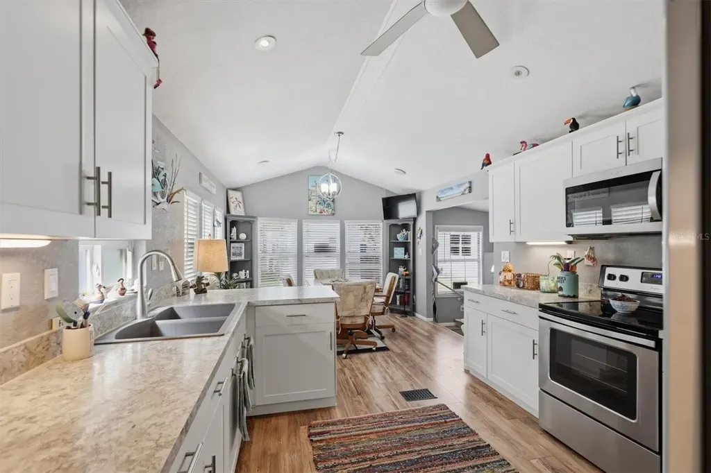 1674 University Parkway Sarasota FL 34243