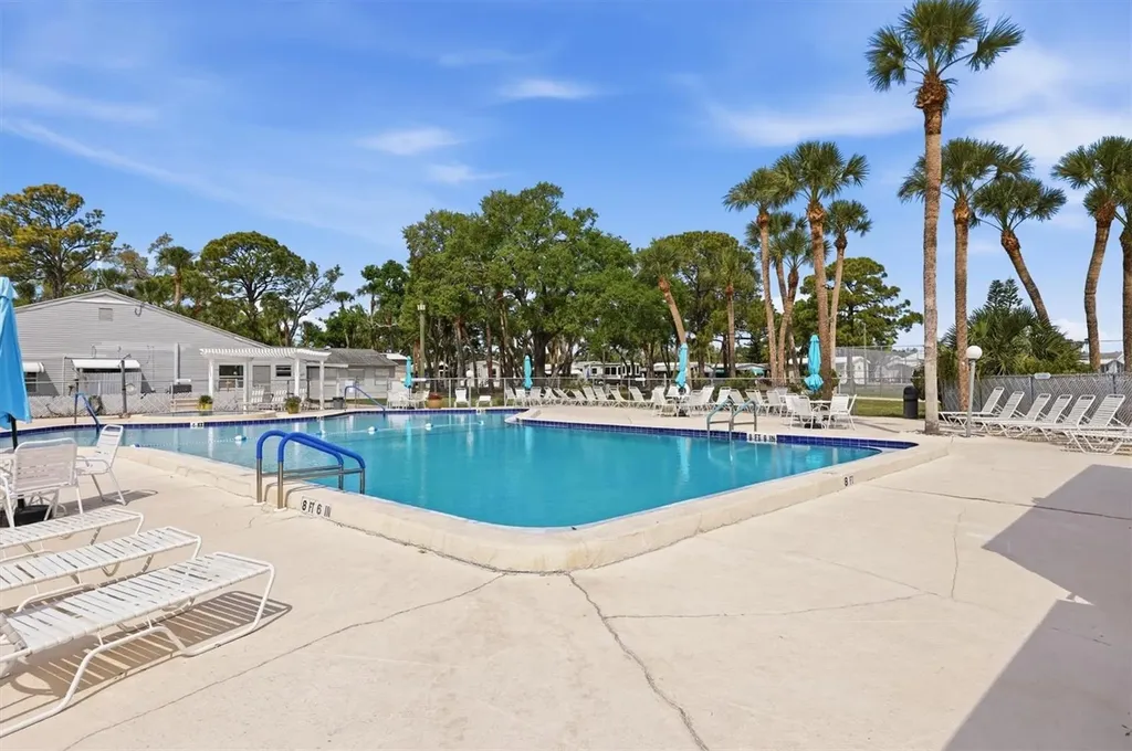 1674 University Parkway Sarasota FL 34243