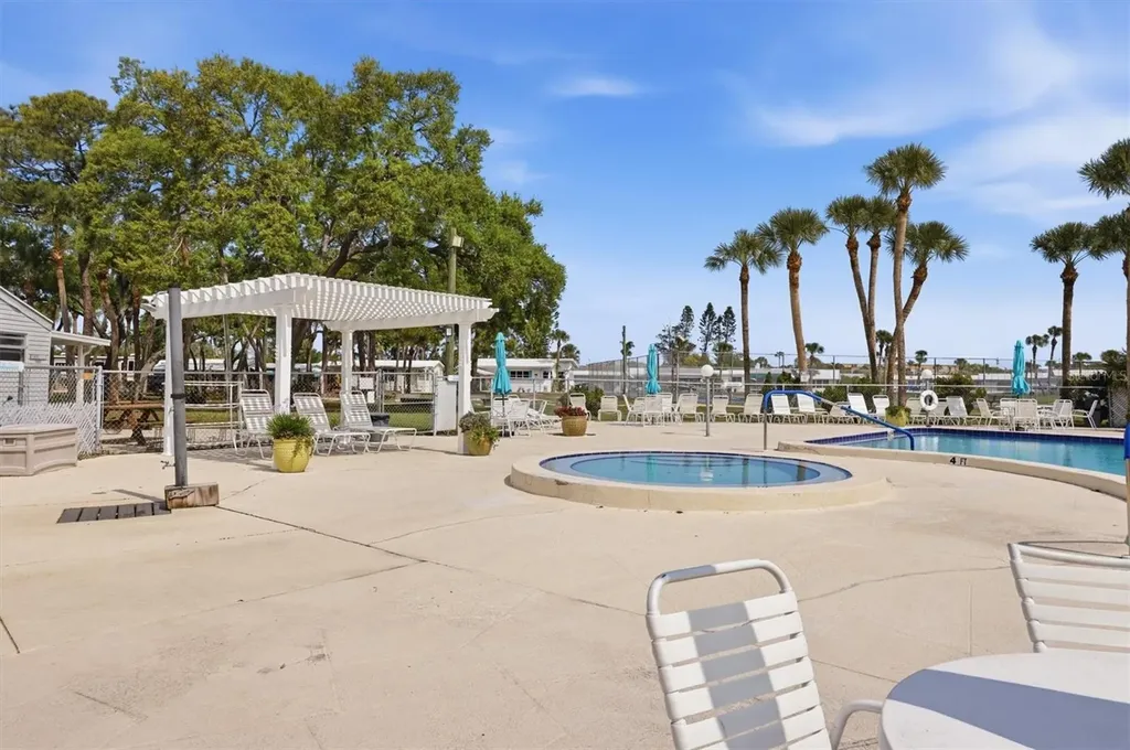 1674 University Parkway Sarasota FL 34243