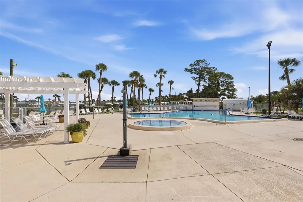 1674 University Parkway Sarasota FL 34243