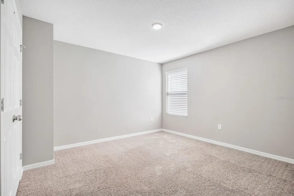 14649 Brumby Ridge Avenue Lithia FL 33547