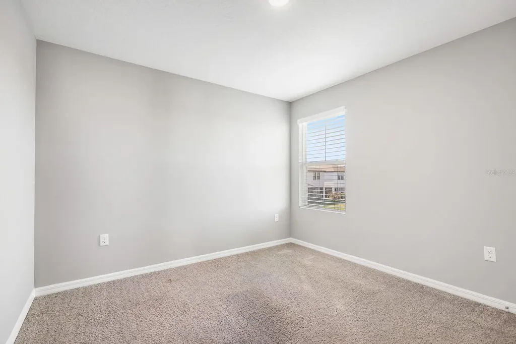 14649 Brumby Ridge Avenue Lithia FL 33547