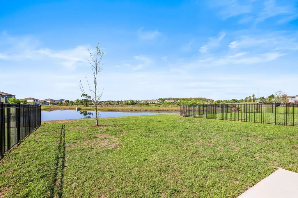 14649 Brumby Ridge Avenue Lithia FL 33547