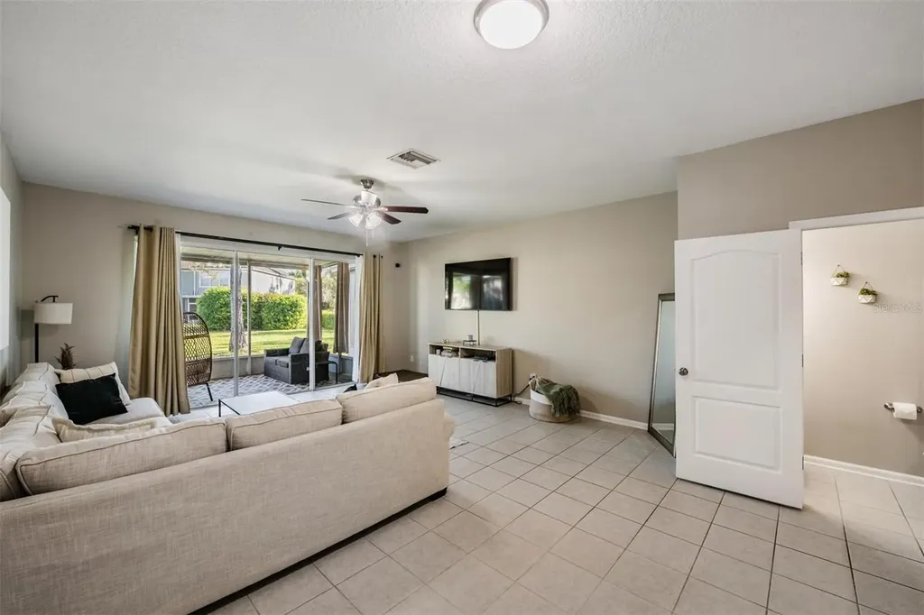 2819 Conch Hollow Drive Brandon FL 33511