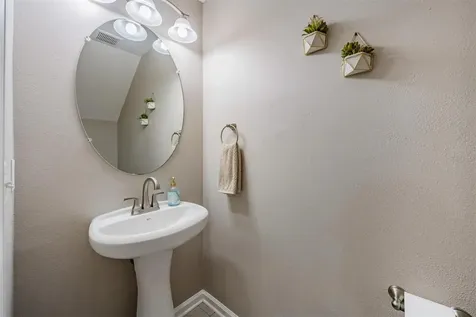 2819 Conch Hollow Drive Brandon FL 33511