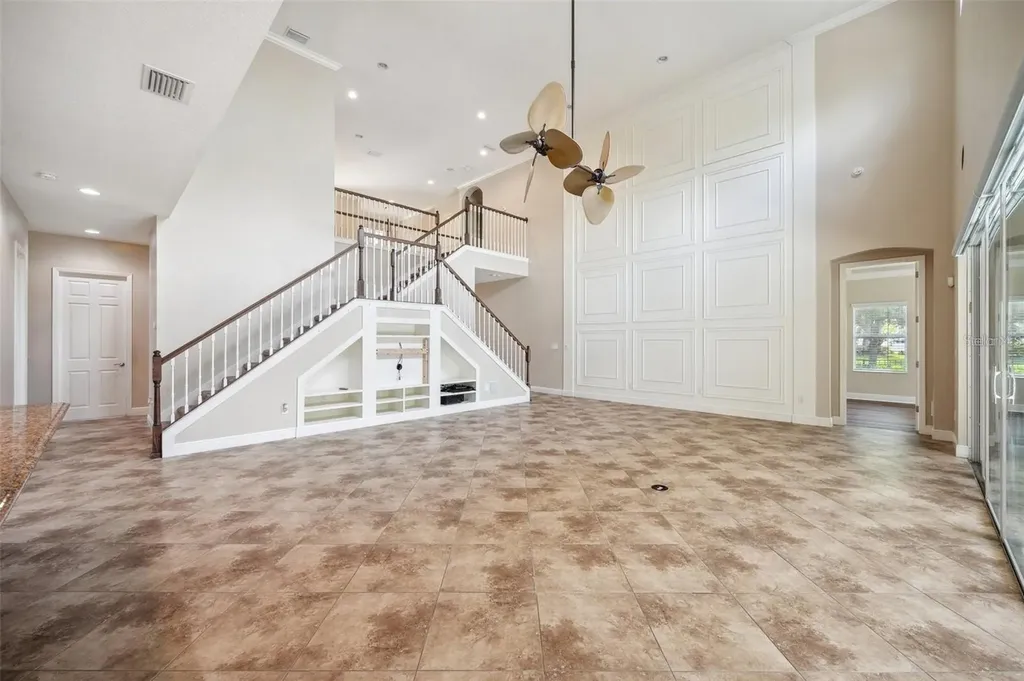 5117 Longspur Court Lithia FL 33547