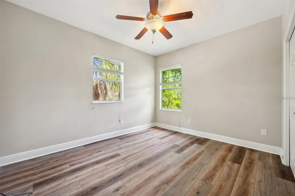 5117 Longspur Court Lithia FL 33547