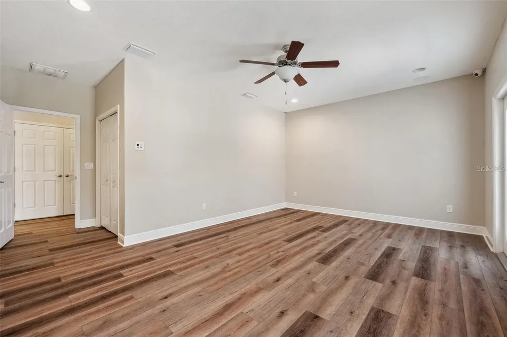 5117 Longspur Court Lithia FL 33547