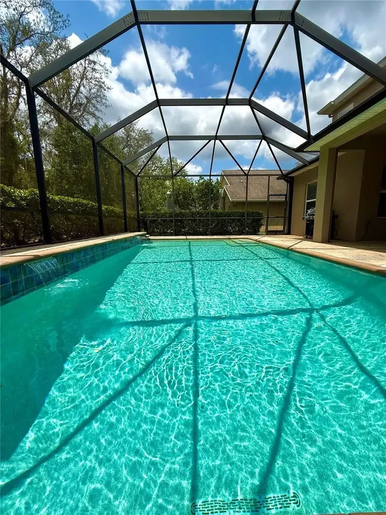5117 Longspur Court Lithia FL 33547
