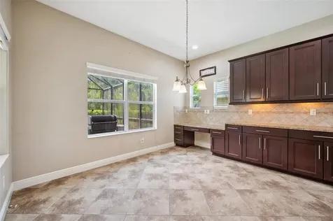 5117 Longspur Court Lithia FL 33547