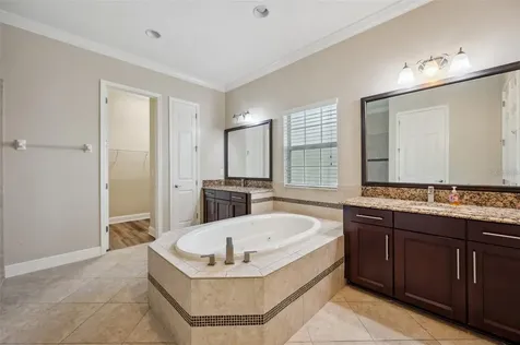 5117 Longspur Court Lithia FL 33547