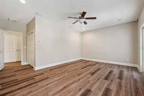 5117 Longspur Court Lithia FL 33547