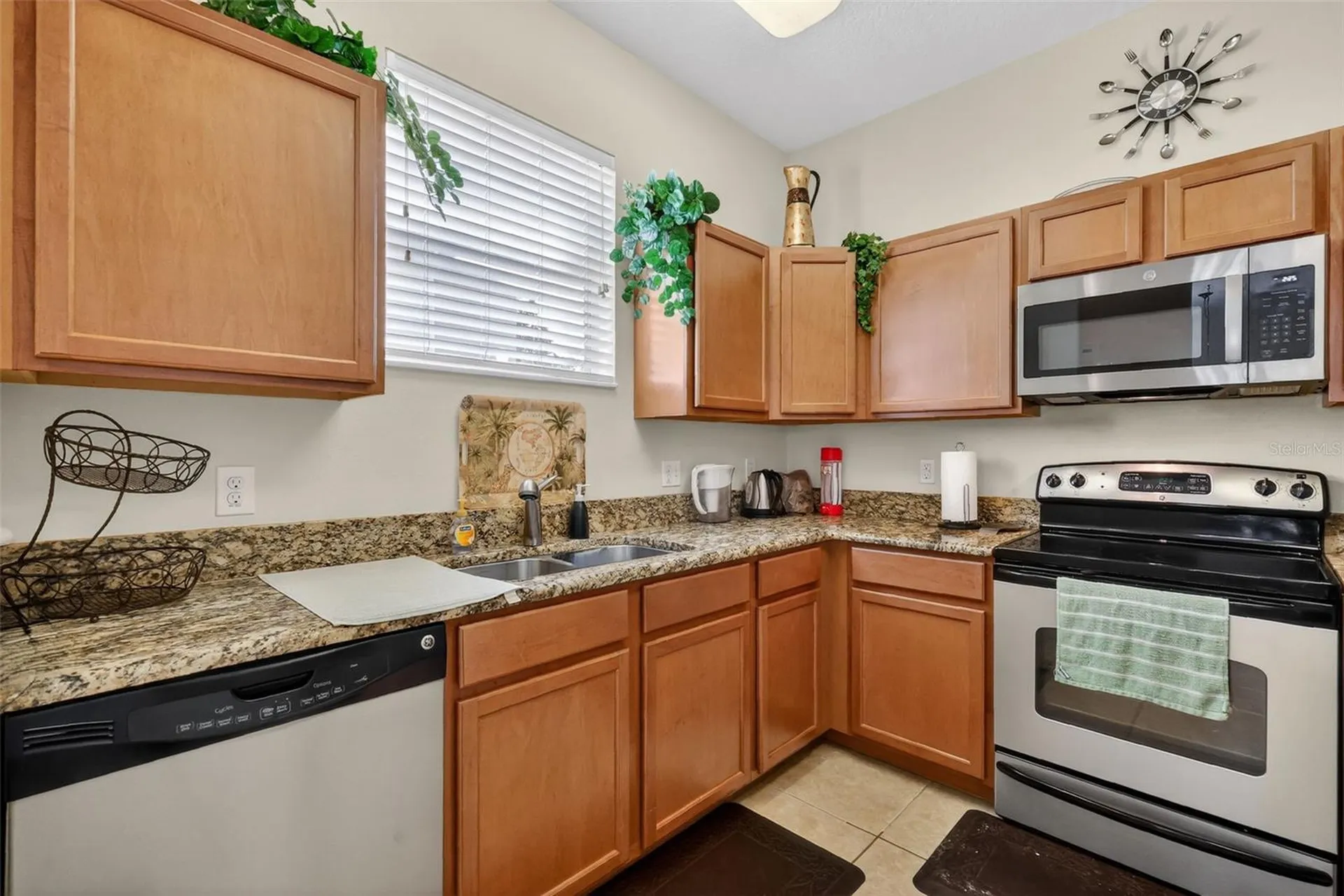 1323 Priory Circle Winter Garden FL 34787