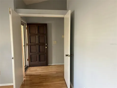 8718 Imperial Court Tampa FL 33635