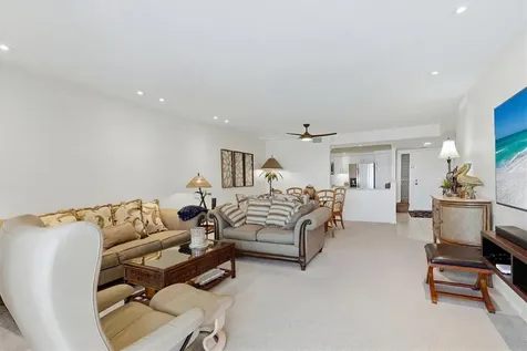 1955 Gulf Of Mexico Drive Longboat Key FL 34228