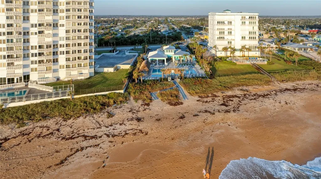 444 Lime Avenue Daytona Beach FL 32124