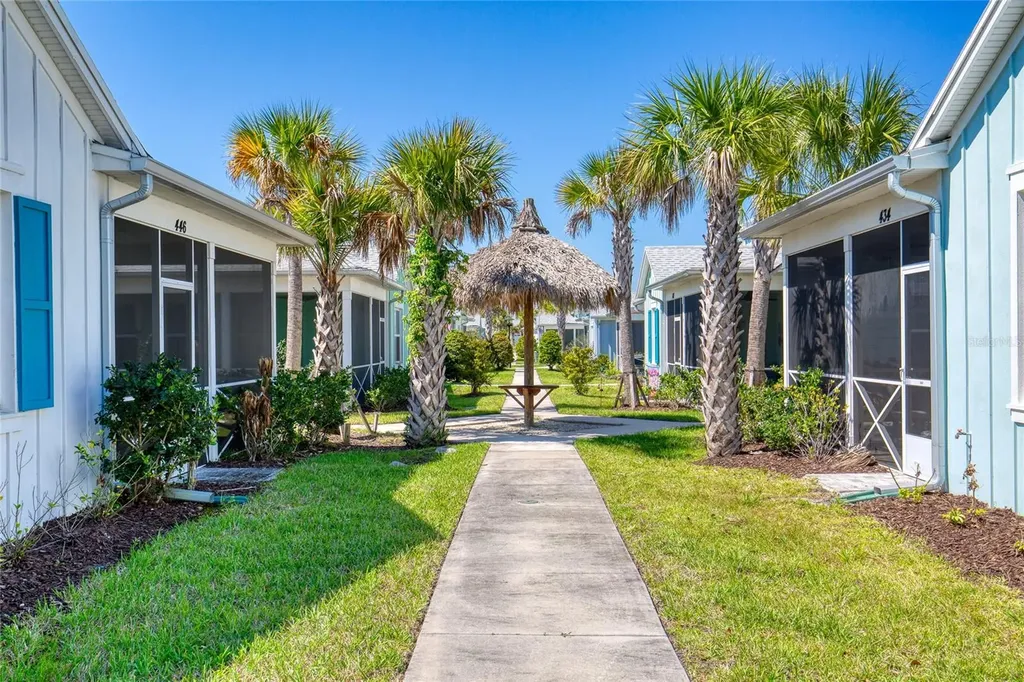 444 Lime Avenue Daytona Beach FL 32124