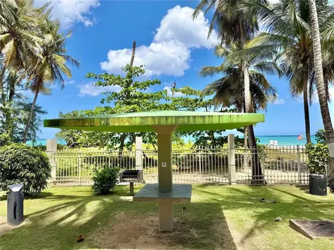 Villas Del Mar Este Ph Avenue Isla Verde Carolina PR 00979