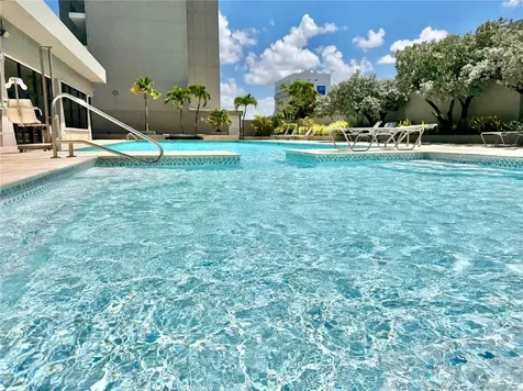 Villas Del Mar Este Ph Avenue Isla Verde Carolina PR 00979