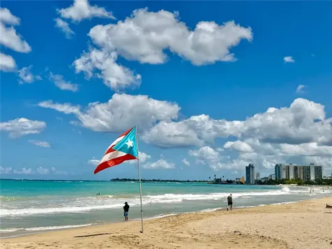 Villas Del Mar Este Ph Avenue Isla Verde Carolina PR 00979