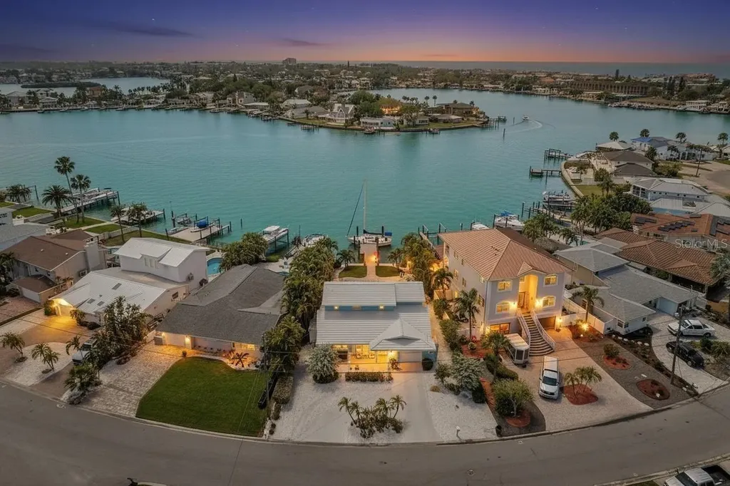 441 Harbor Drive S Indian Rocks Beach FL 33785