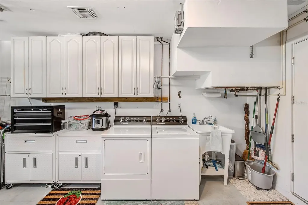 441 Harbor Drive S Indian Rocks Beach FL 33785
