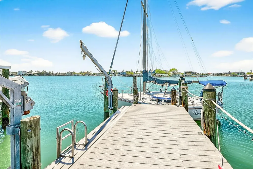 441 Harbor Drive S Indian Rocks Beach FL 33785