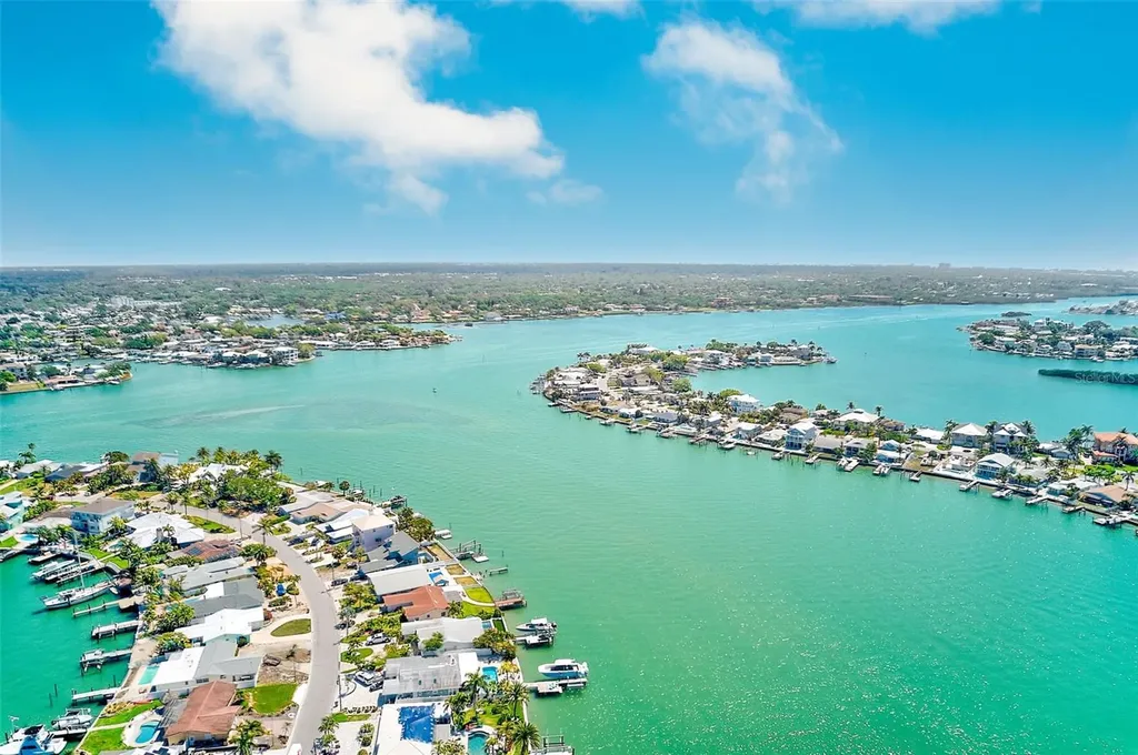 441 Harbor Drive S Indian Rocks Beach FL 33785