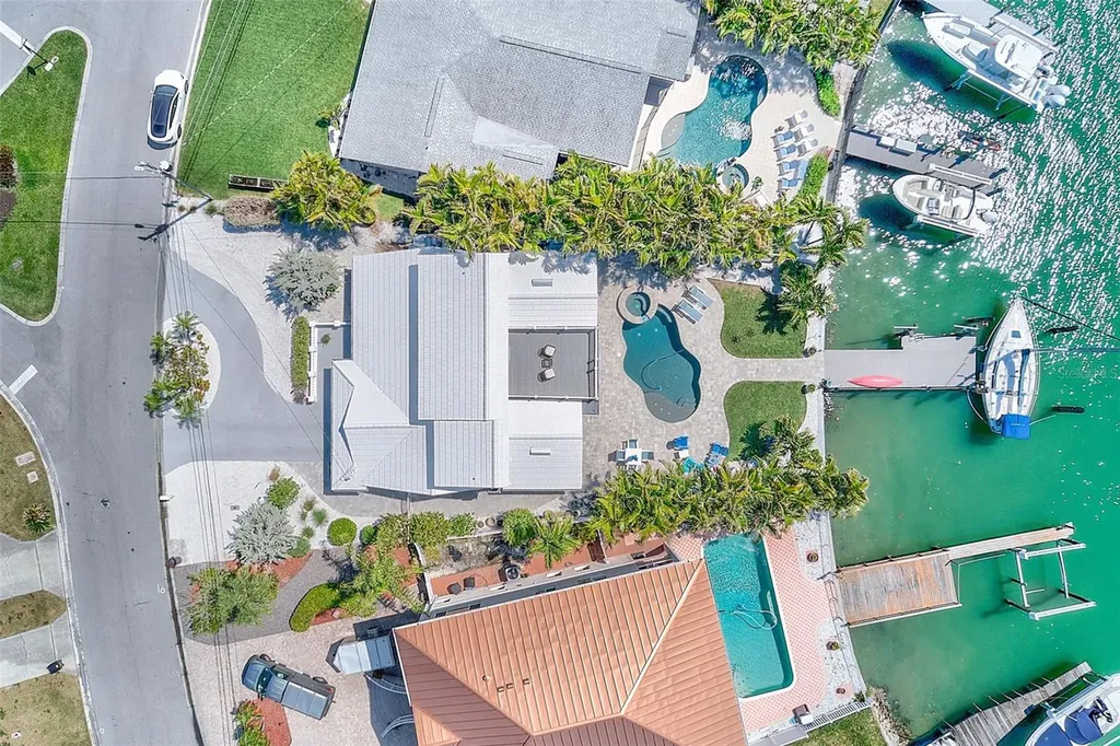 441 Harbor Drive S Indian Rocks Beach FL 33785