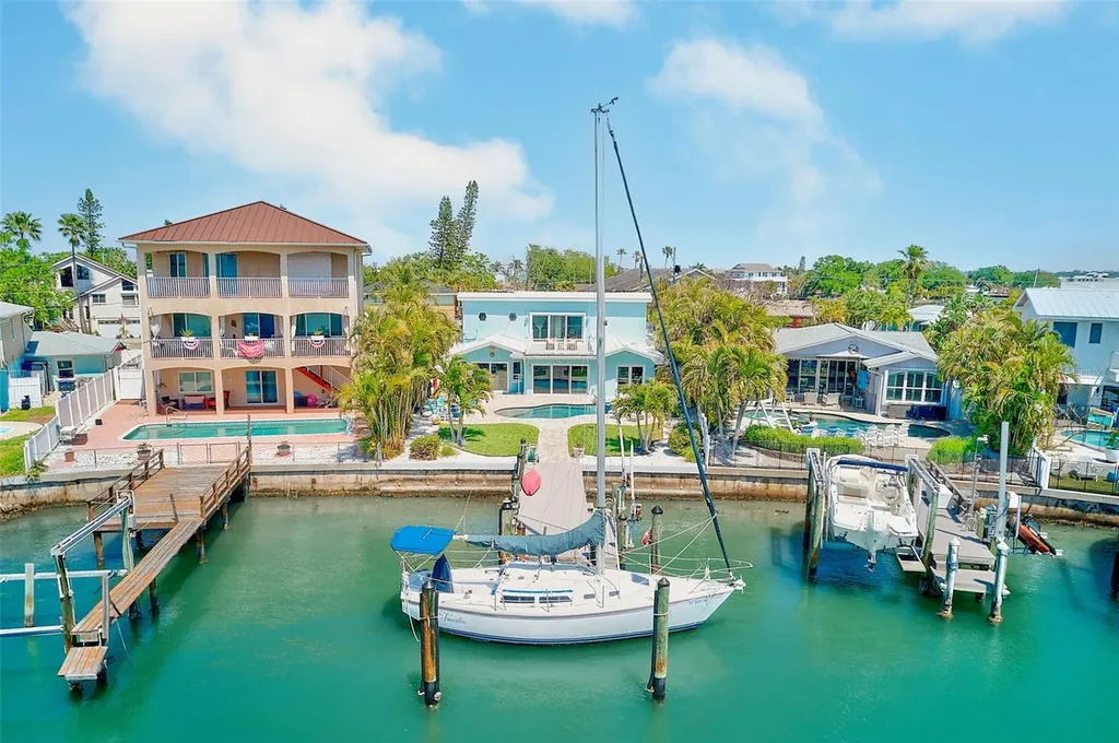 441 Harbor Drive S Indian Rocks Beach FL 33785