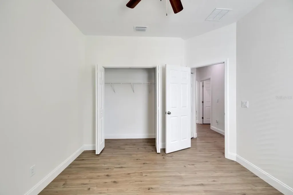 3706 Wiggins Leaf Street Tampa FL 33619