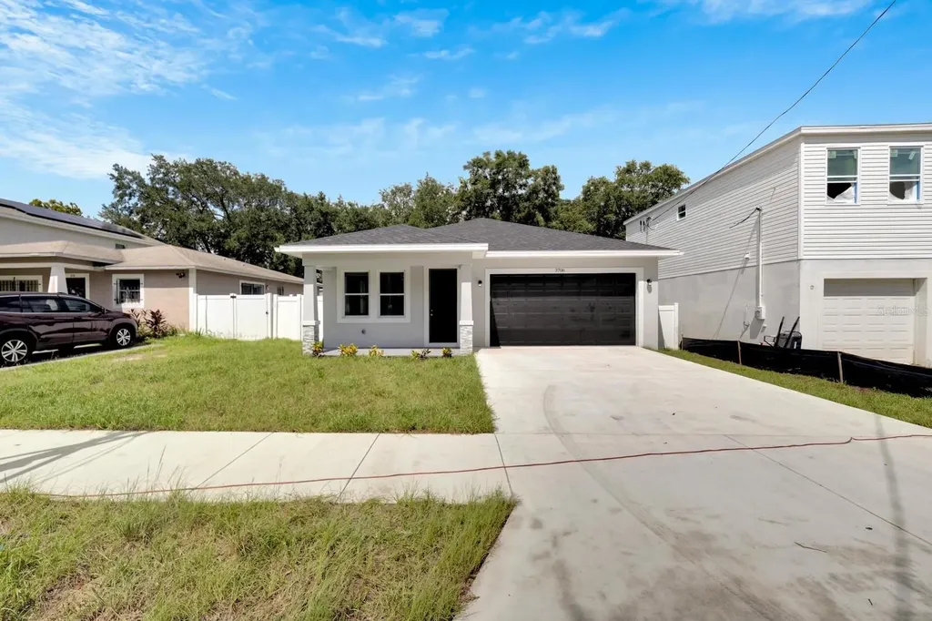 3706 Wiggins Leaf Street Tampa FL 33619