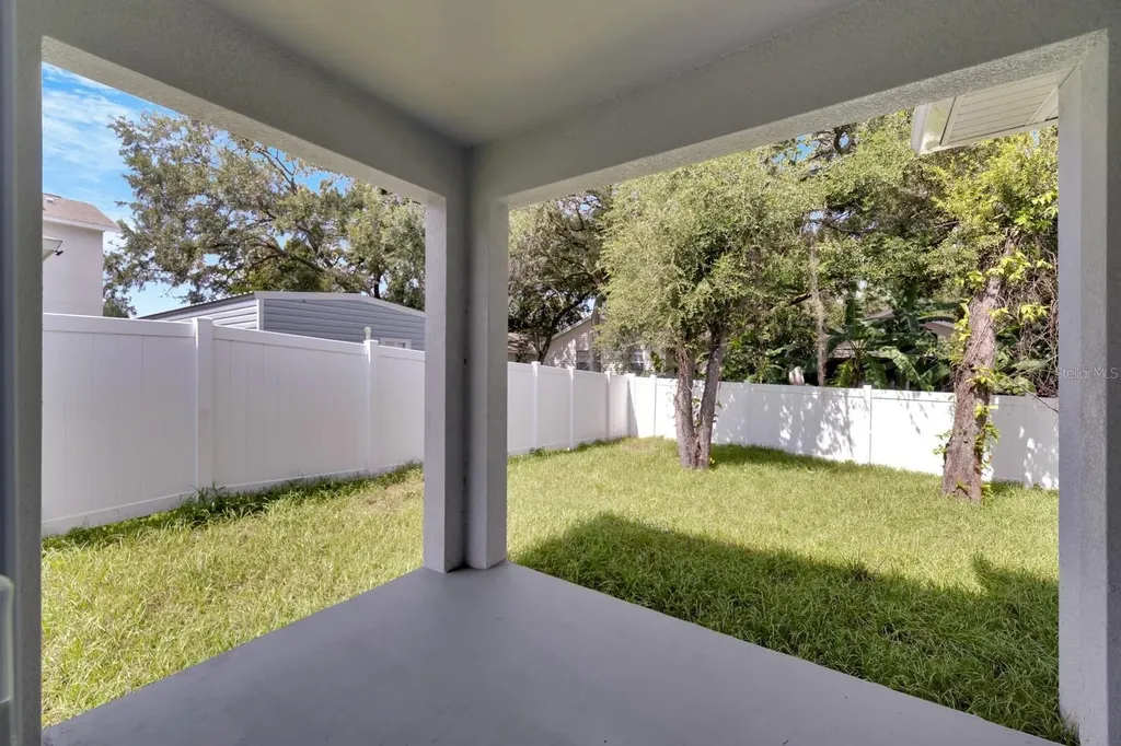 3706 Wiggins Leaf Street Tampa FL 33619