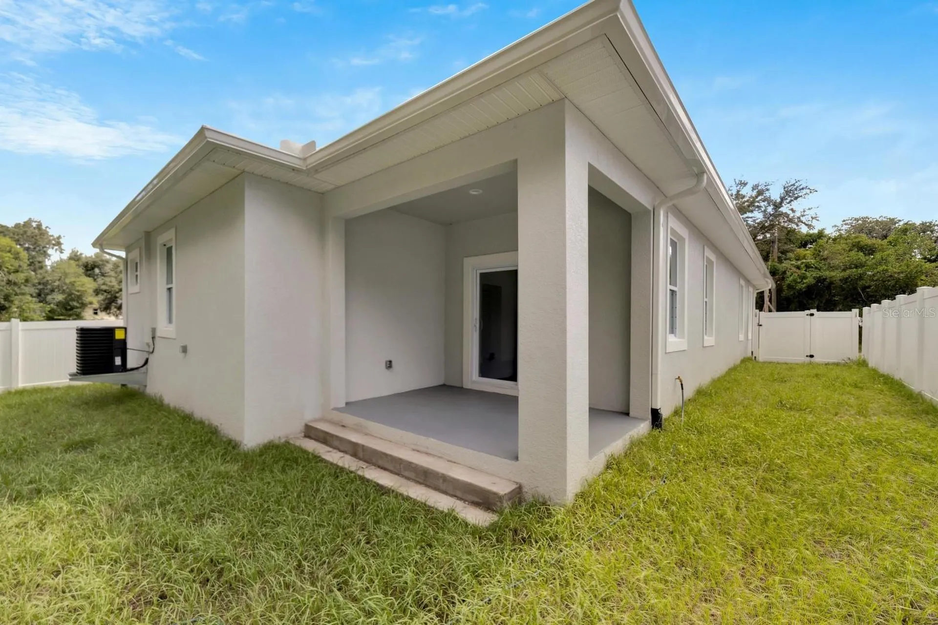 3706 Wiggins Leaf Street Tampa FL 33619