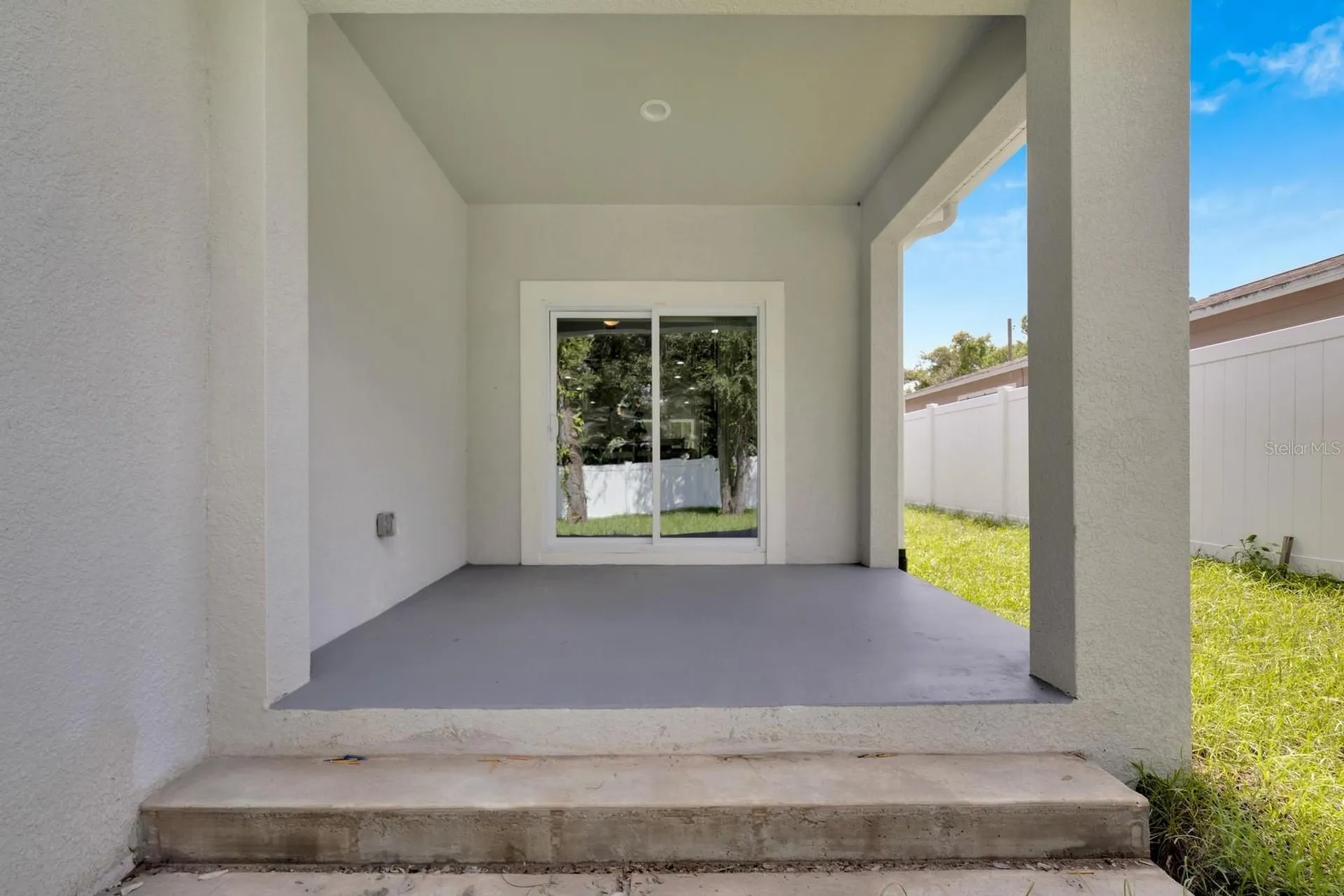 3706 Wiggins Leaf Street Tampa FL 33619