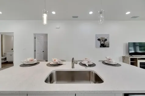 3706 Wiggins Leaf Street Tampa FL 33619