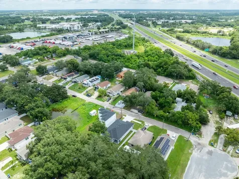 3706 Wiggins Leaf Street Tampa FL 33619