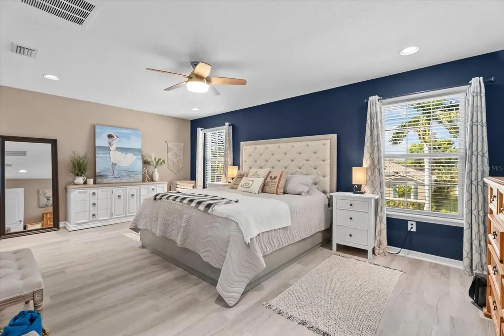 5439 Cartagena Drive Sarasota FL 34233