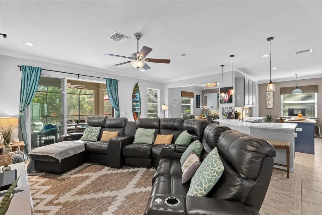 5439 Cartagena Drive Sarasota FL 34233