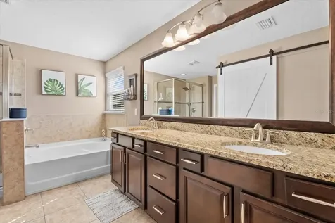 5439 Cartagena Drive Sarasota FL 34233
