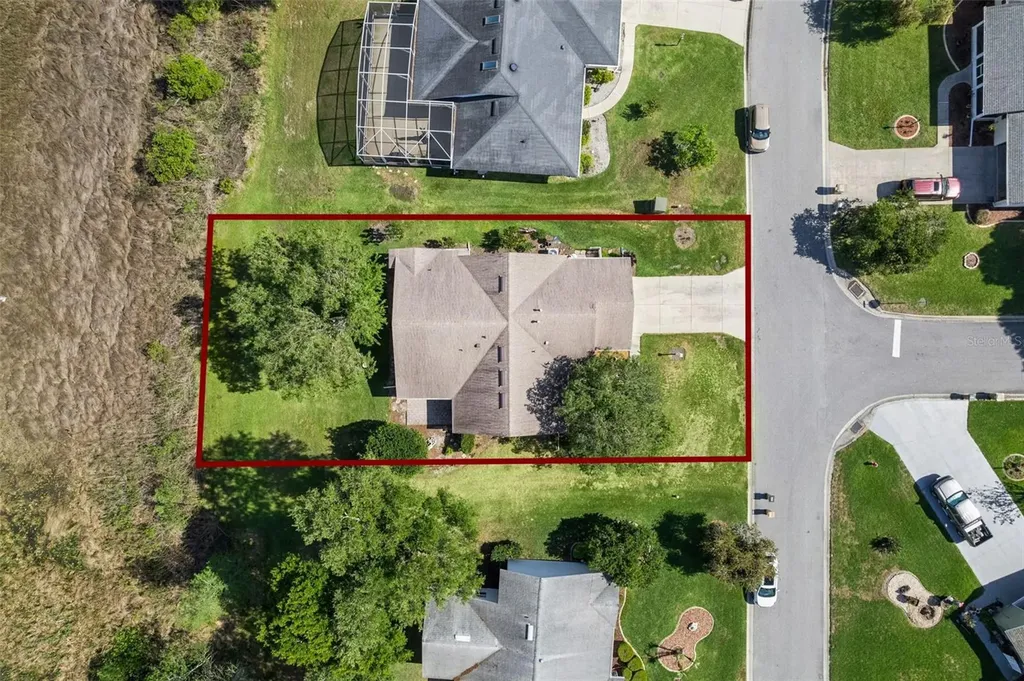 27110 Racquet Circle Leesburg FL 34748