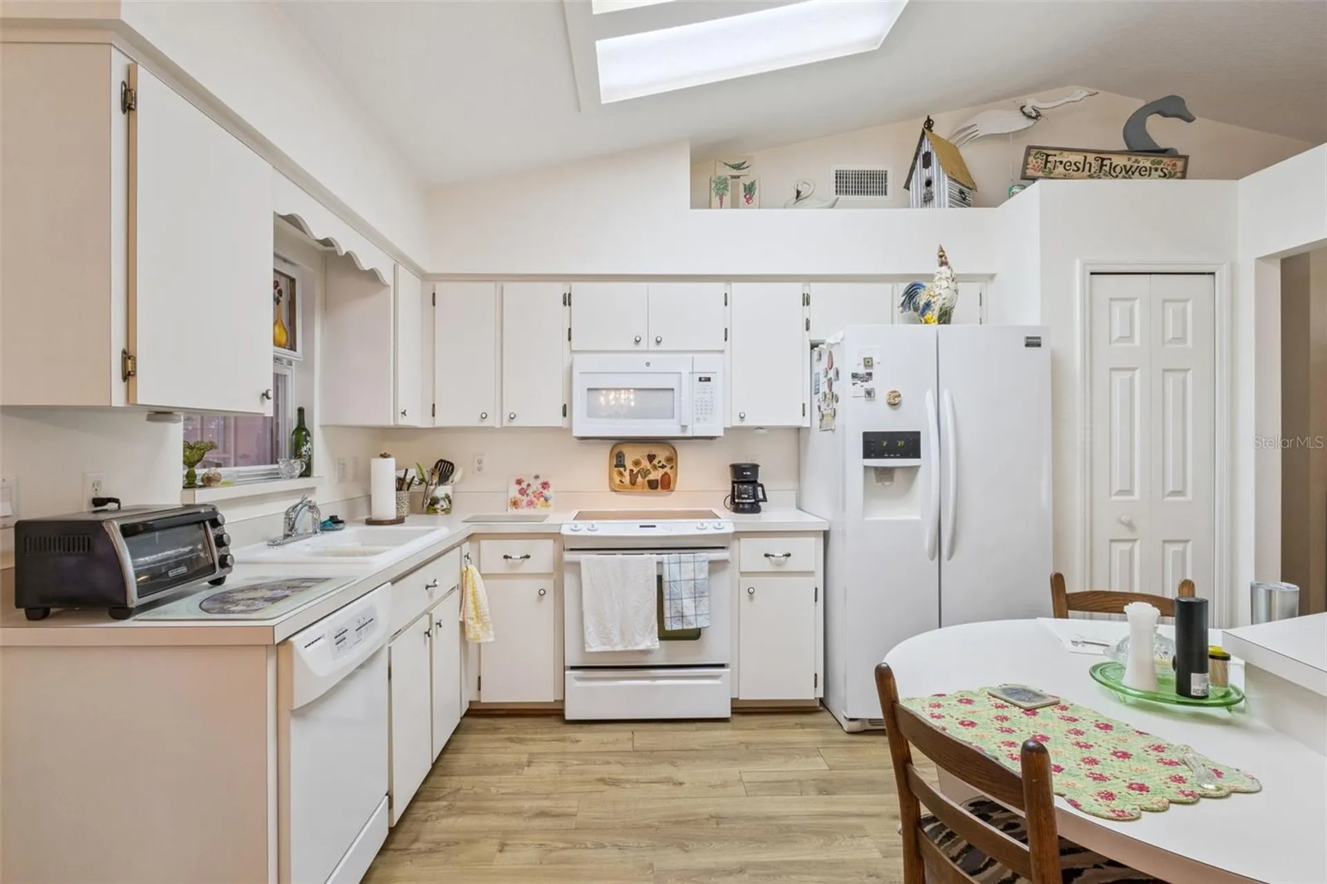 27110 Racquet Circle Leesburg FL 34748