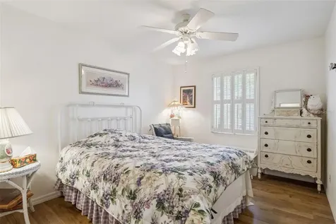 27110 Racquet Circle Leesburg FL 34748