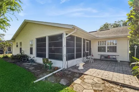 27110 Racquet Circle Leesburg FL 34748