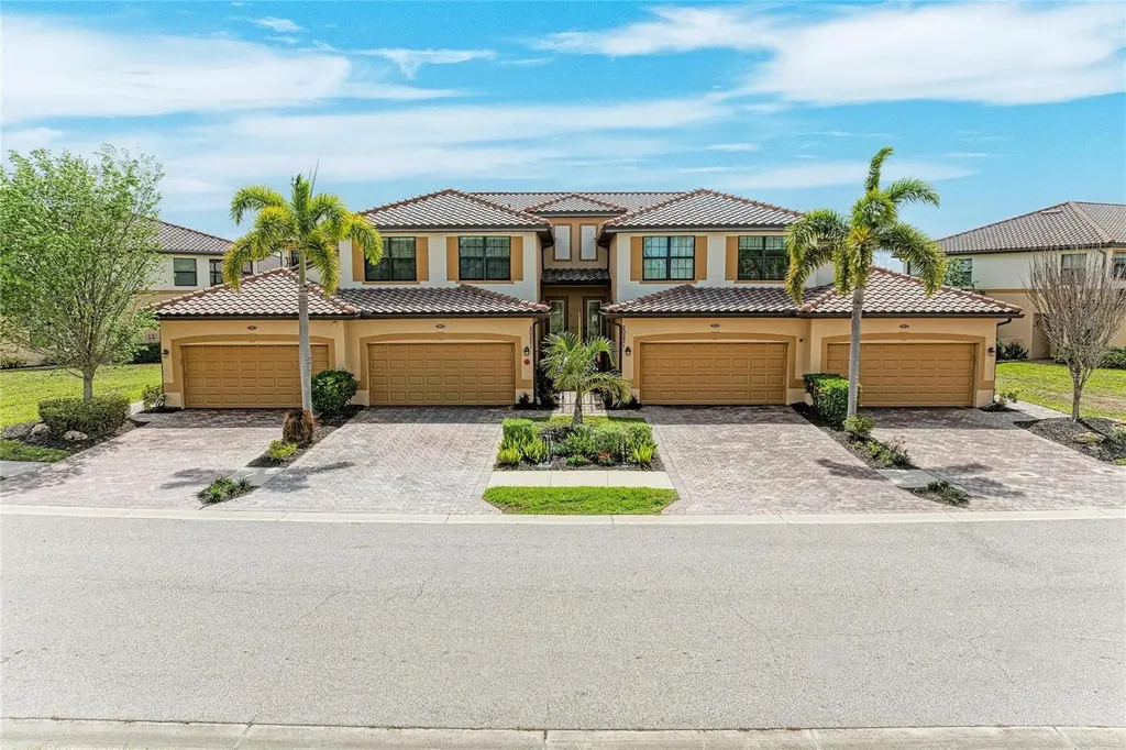 20221 Ragazza Circle Venice FL 34293