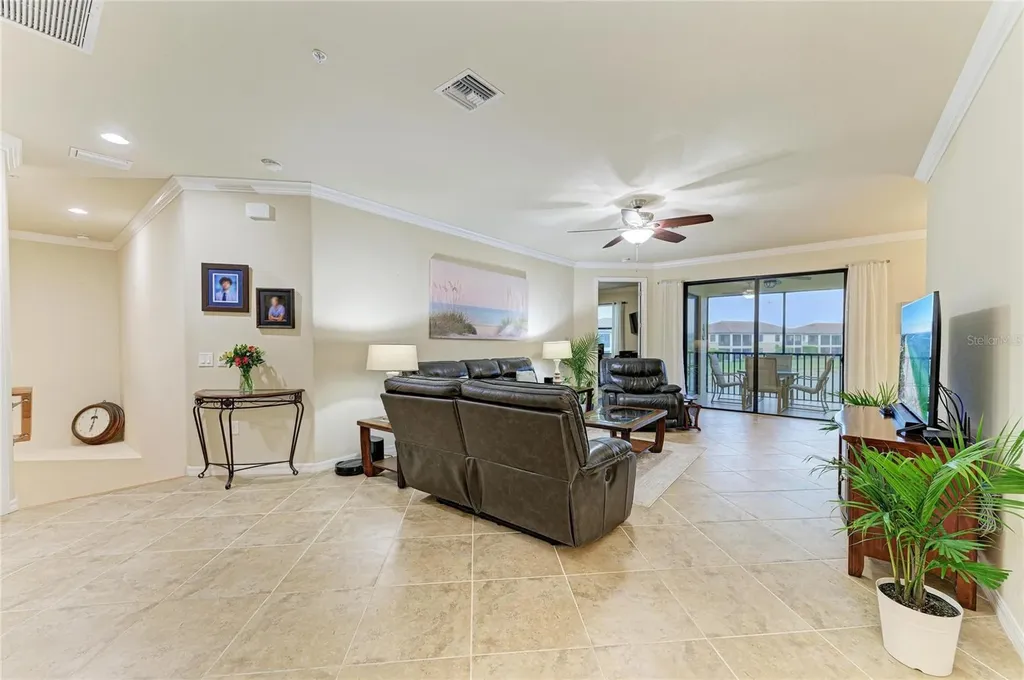 20221 Ragazza Circle Venice FL 34293