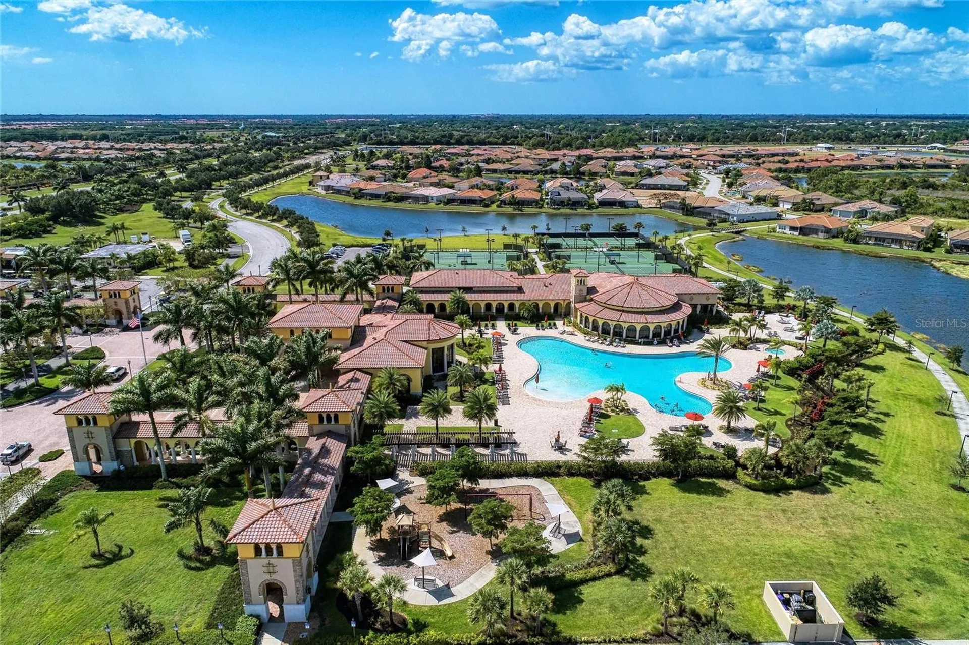 20221 Ragazza Circle Venice FL 34293