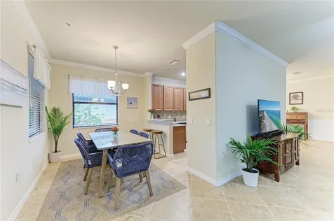 20221 Ragazza Circle Venice FL 34293