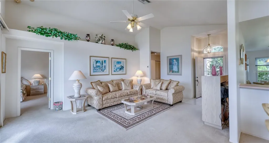 718 Lighthouse Drive Tarpon Springs FL 34689