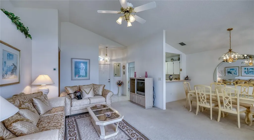 718 Lighthouse Drive Tarpon Springs FL 34689
